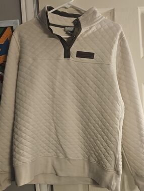 Artisan Quilted Ivory Pullover Sweatshirt with Dark Trim
